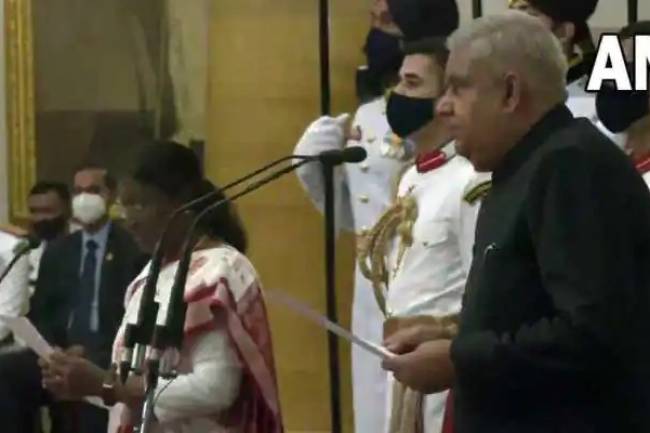 Jagdeep Dhankhar, former governor of Bengal, sworn in as 14th Vice President of India