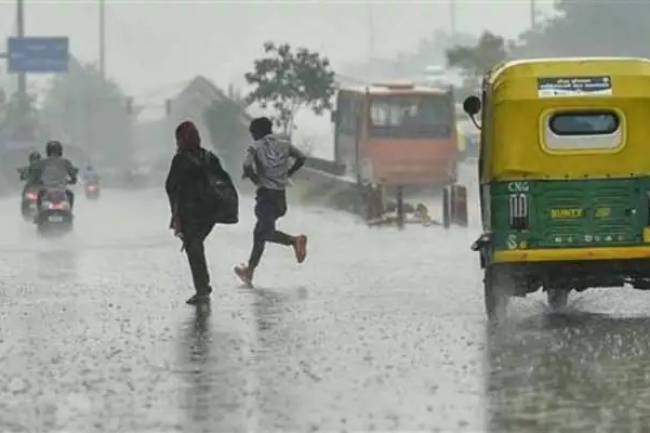 Weather Update: IMD predicts heavy rainfall over Maharashtra, Odisha, other states - Check complete forecast here